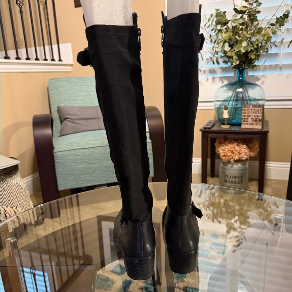 Tahari Kent Leather Tall Black Buckle Riding Equestrian Boots size 8.5‎